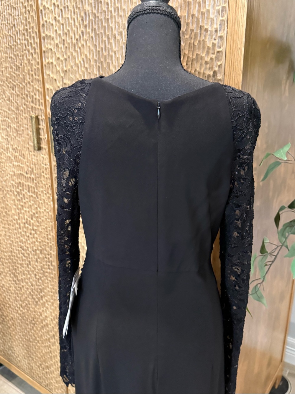 NWT Betsy & Adam Dress Elegant Black Midi Long-Sleeve Lace Sequins Size 10 - Picture 10 of 13